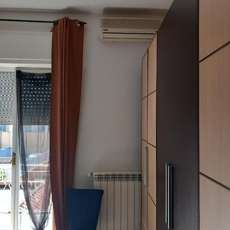 Il Brindisi Di C & C Castelli Romani Pomezia Exteriér fotografie